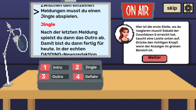 Blick ins DASDING-Studio mit Erklärungen von Kollegin Lena, die das Vorgehen hinsichtlich Intro, Jingle und Outro erklärt